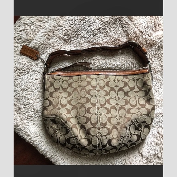 Coach Handbags - Authentic Coach bag